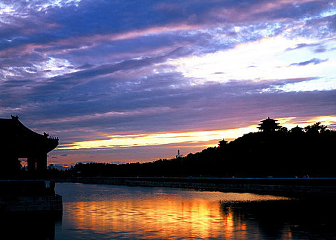 than tai du doan mien nam