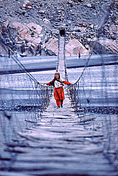 lô khung 2 ngày miễn phí